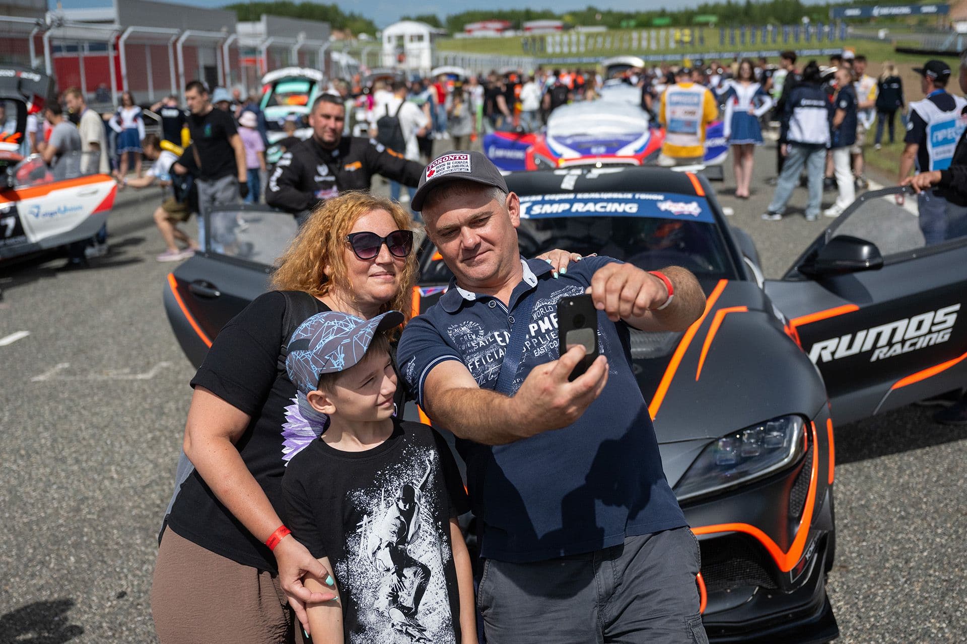 VIP-билеты на русские гонки — самые яркие впечатления и максимум комфорта