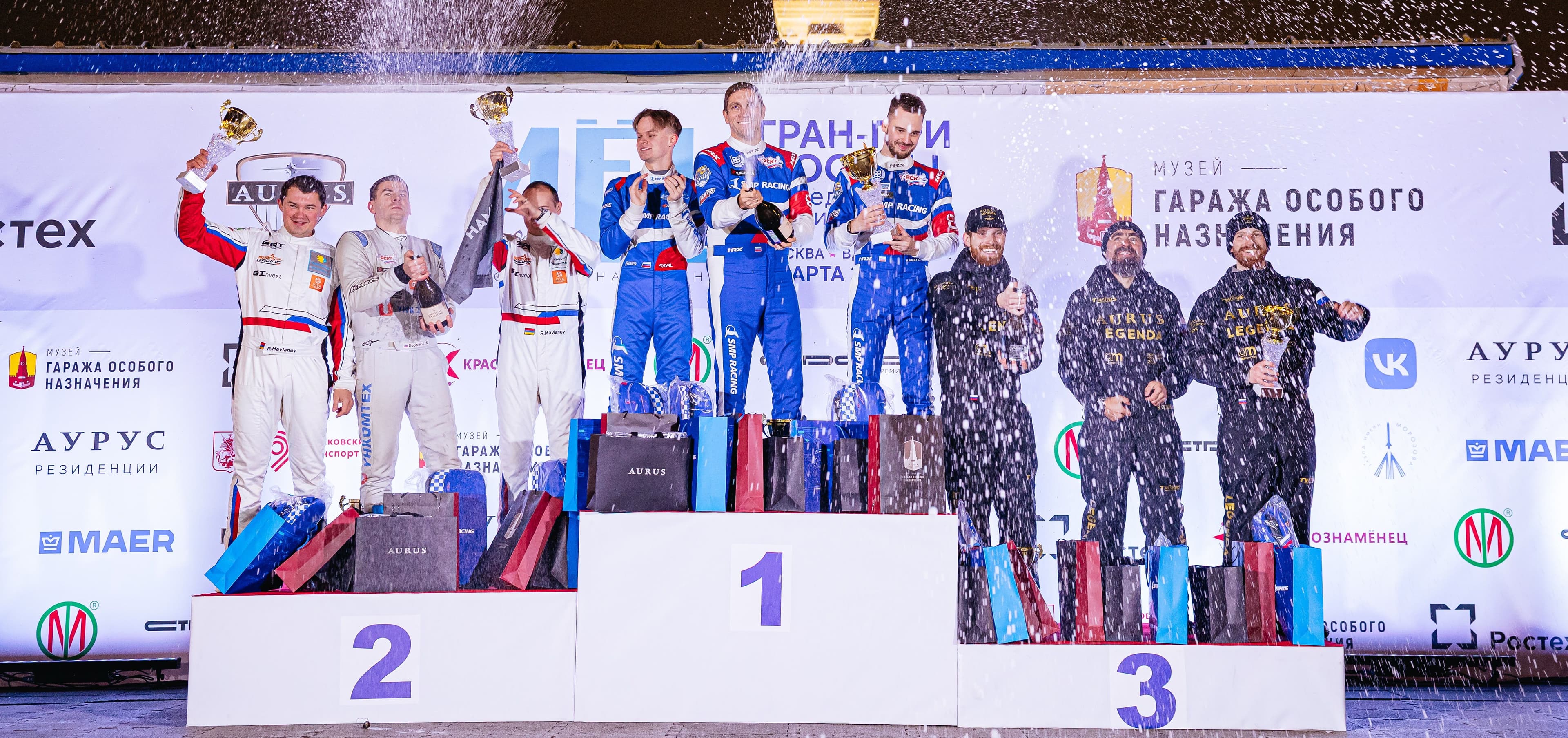 Петров, Смоляр и Смаль выиграли гонку «особого назначения»