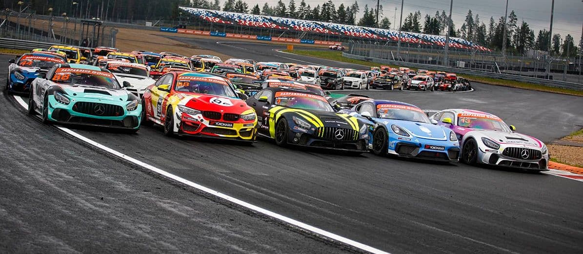 Ваши любимые автомарки сражаются за победы в русских гонках