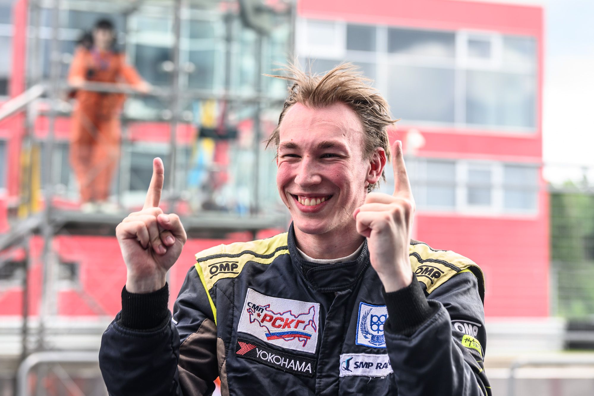 MaratDaminov_RCRS2026_2Stage_MRW_low_192 gromov finger after.jpg